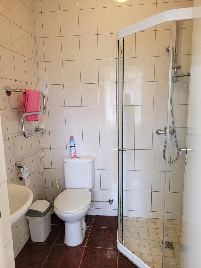 Aparthotel Jono Pauliaus II Piligrimu Namai Raseiniai Exterior foto